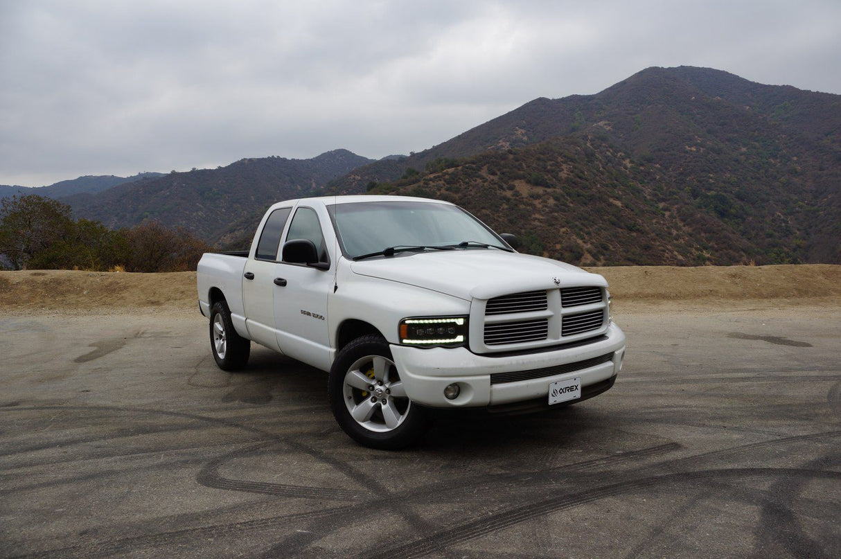 Phares de projecteur à LED Alpha-Black pour Dodge Ram série NOVA 02-05
