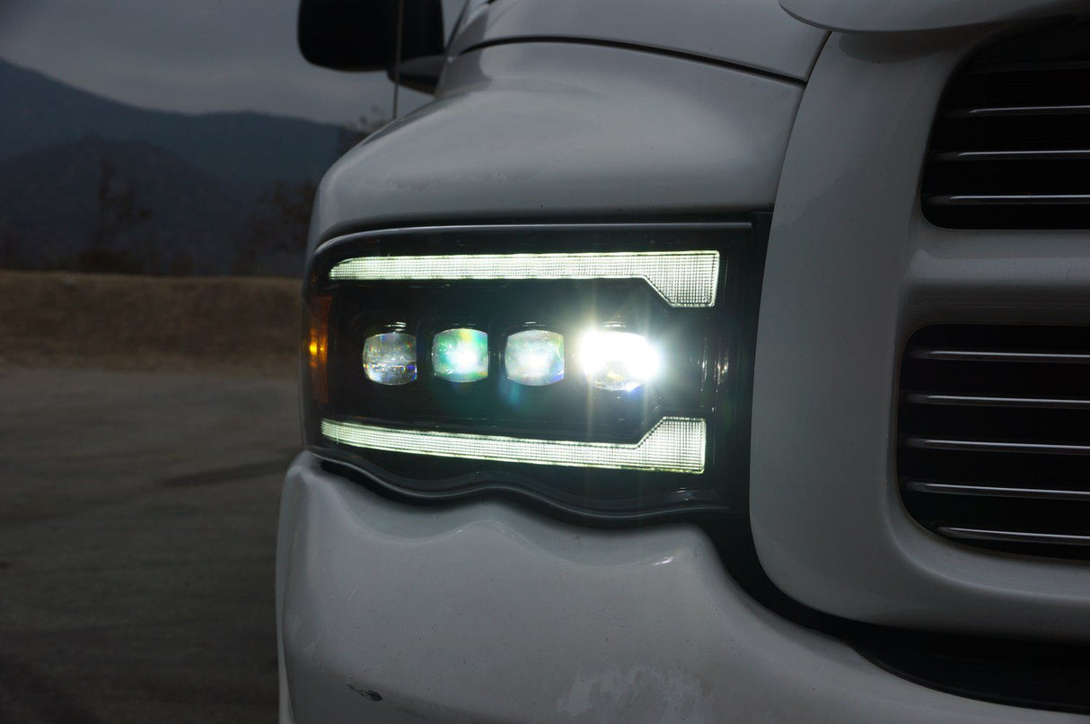 Phares de projecteur à LED Alpha-Black pour Dodge Ram série NOVA 02-05