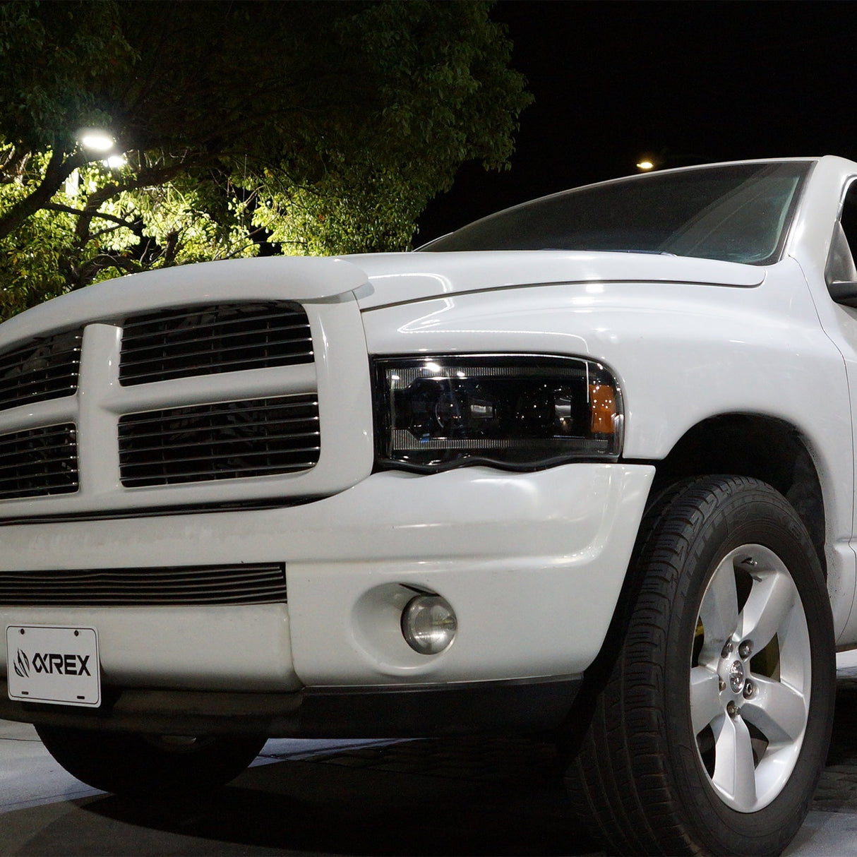 Phares halogènes à projecteur chromés pour Dodge Ram série PRO 02-05
