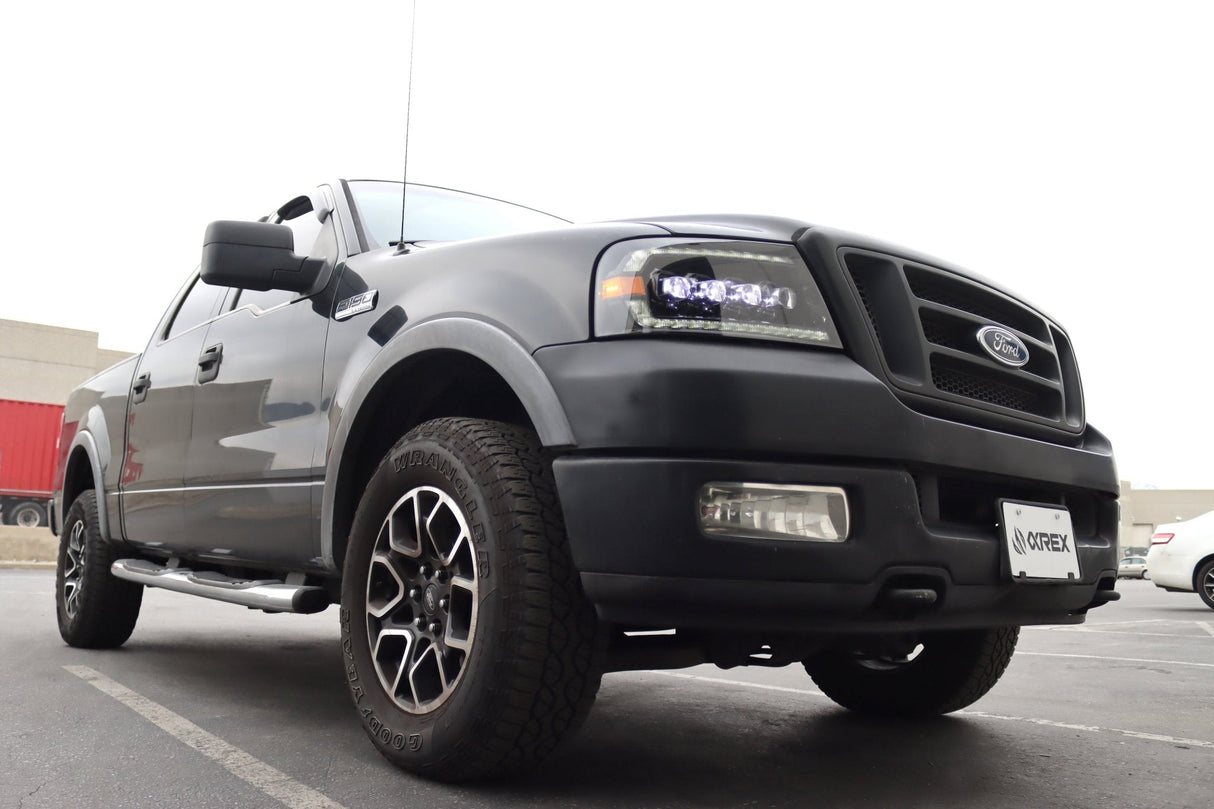 Phares projecteurs à LED Alpha-Black pour Ford F150 (2004-2008) et Lincoln Mark LT (2006-2008)