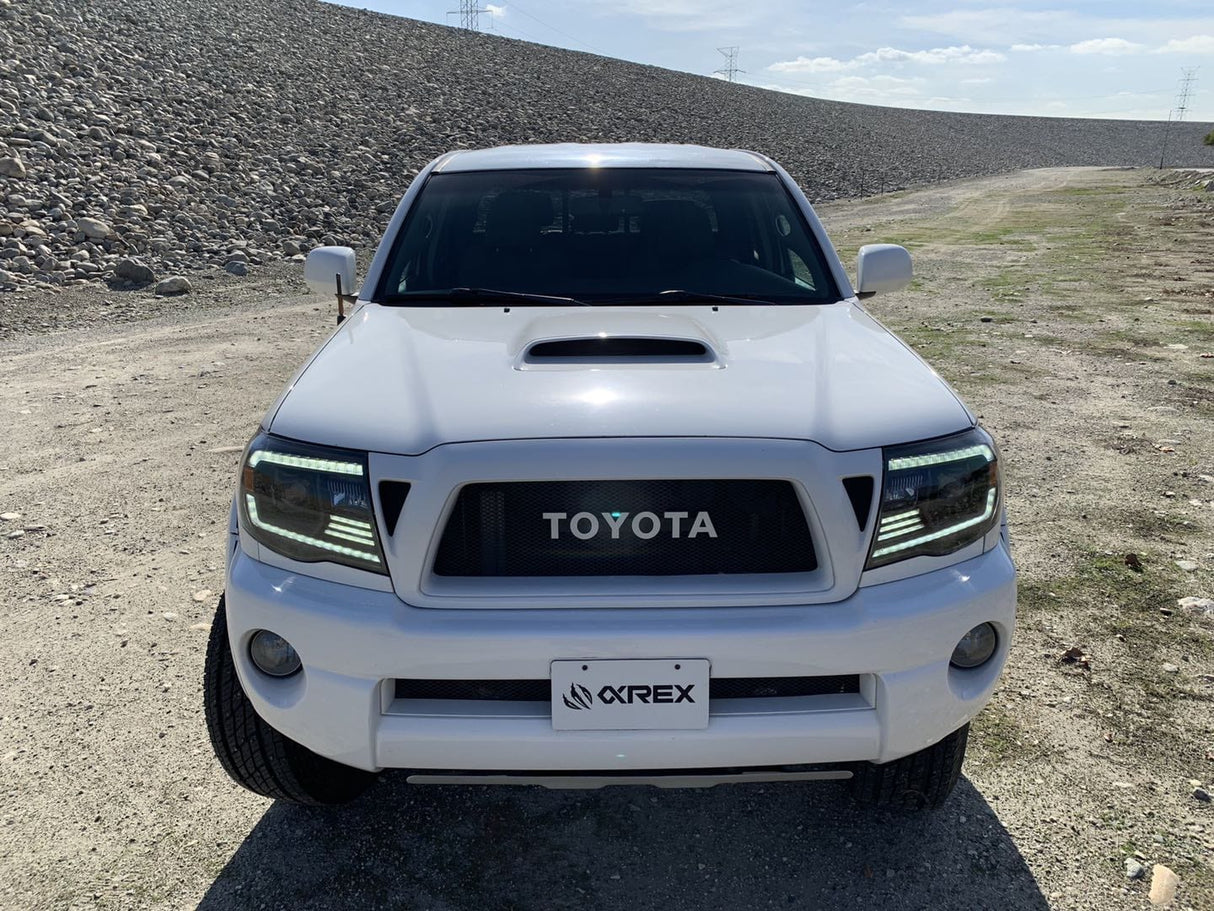 Phares de projecteur à LED Alpha-Black pour Toyota Tacoma série LUXX 05-11
