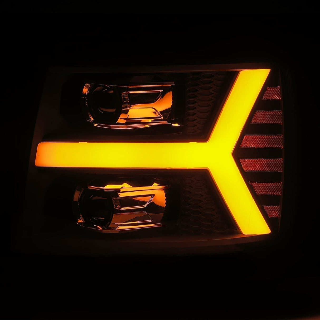 Phares projecteurs à LED Chevrolet Silverado série LUXX 07-13, noir de jais