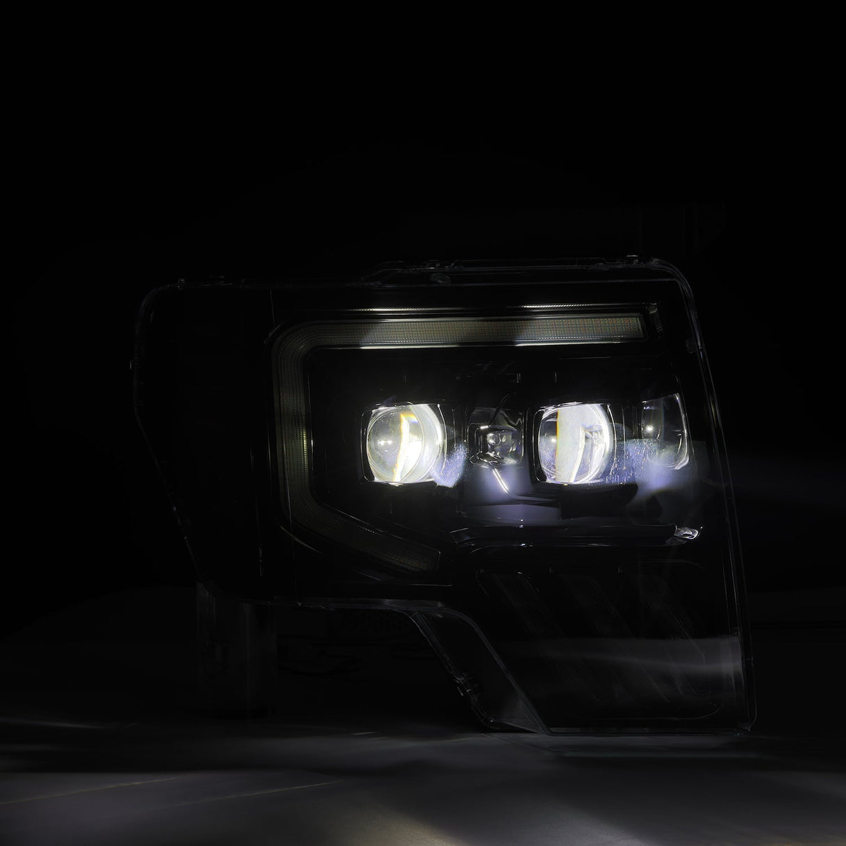 09-14 Ford F150 MKII LUXX-Series LED Projector Headlights Black