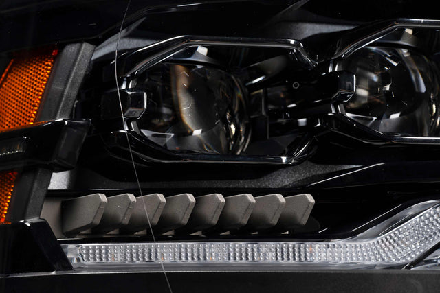 Ram 1500 Classic (19–24) XB Evo Hybrid Led Headlights