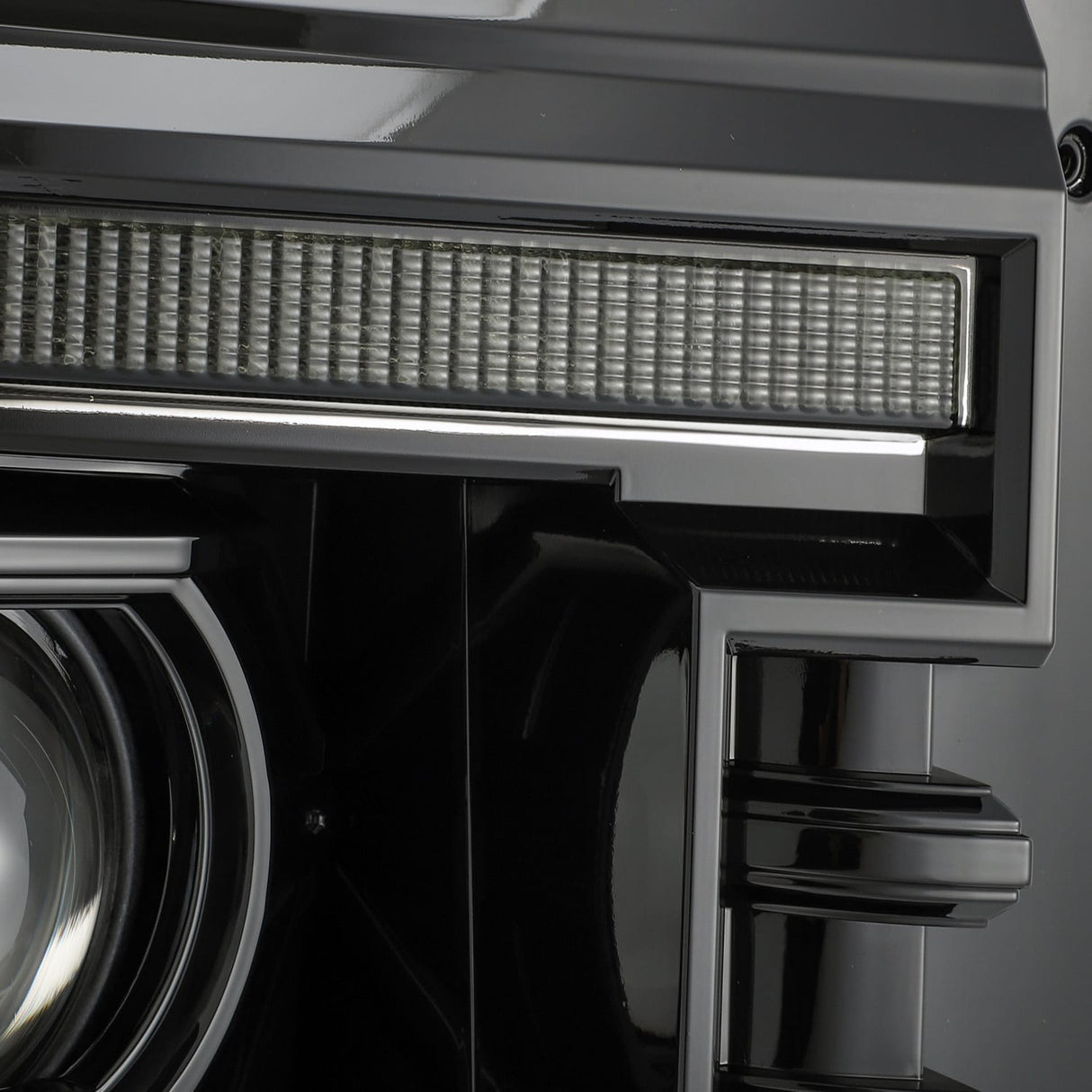 11-16 Ford Super Duty PRO-Series Halogen Projector Headlights Alpha-Black