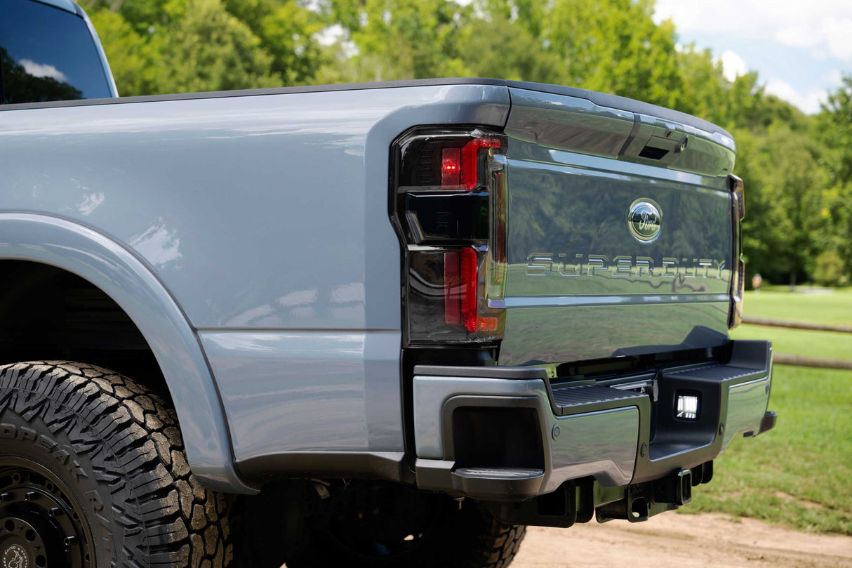 Feux arrière à LED pour Ford Super Duty (17-22) XB (fumés)
