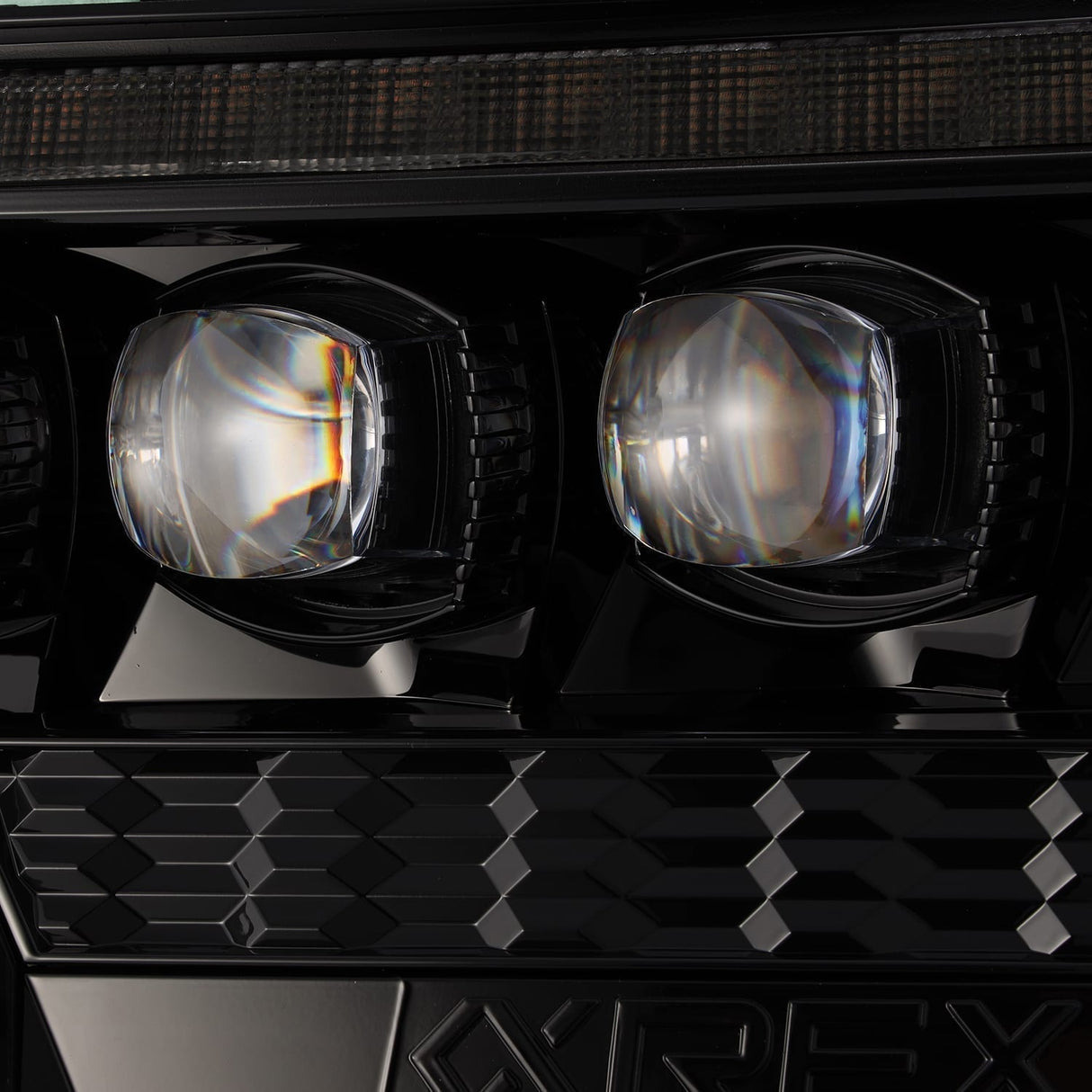 Phares projecteurs à LED Alpha-Black pour Toyota Tacoma série NOVA 12-15