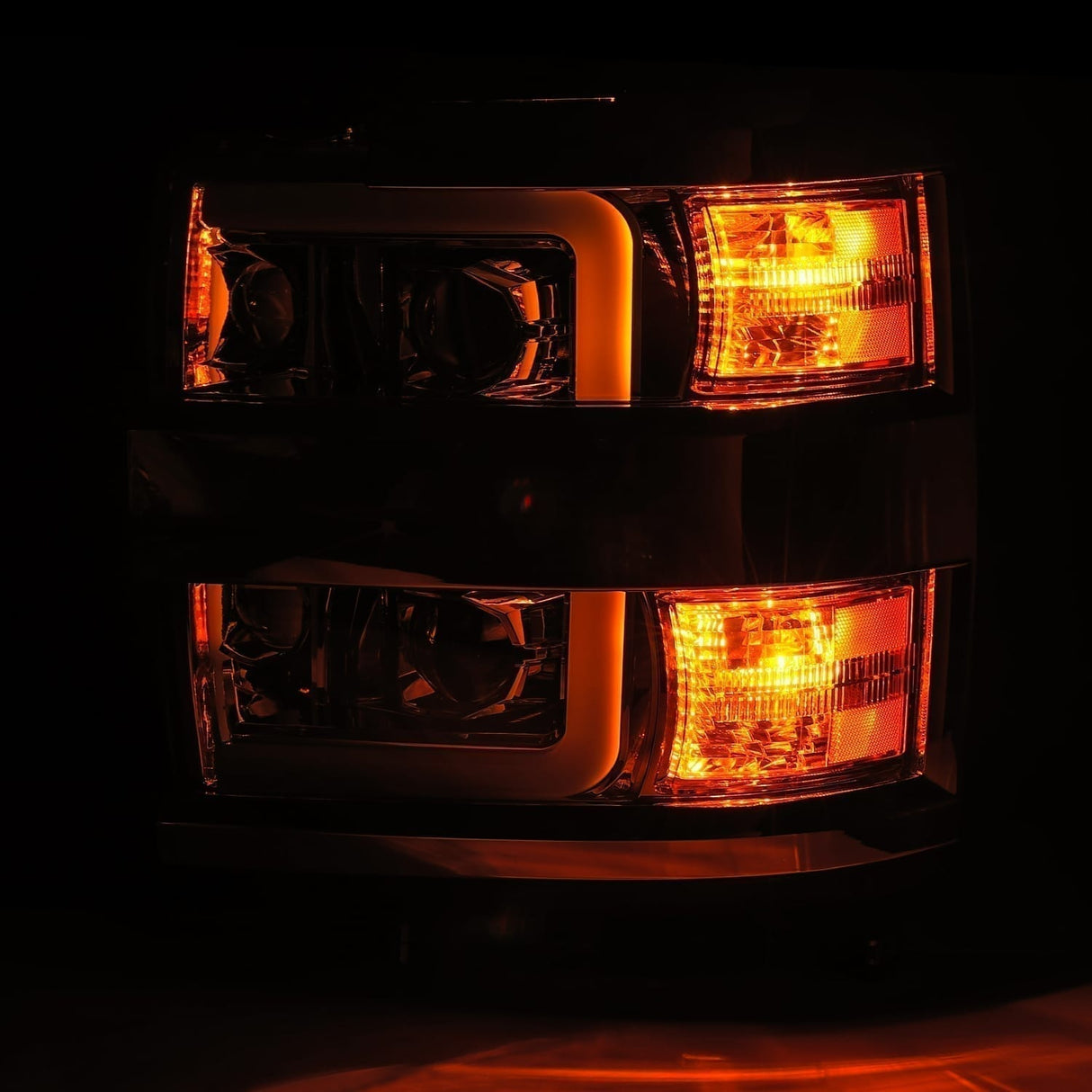 Phares projecteurs à LED chromés de la série LUXX pour Chevrolet Silverado 2500HD/3500HD 15-19