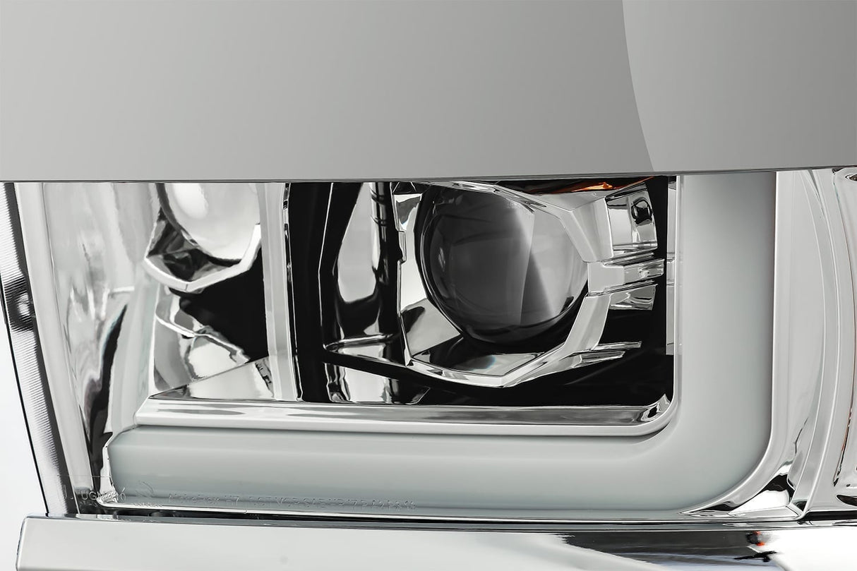 Phares projecteurs à LED chromés de la série LUXX pour Chevrolet Silverado 2500HD/3500HD 15-19