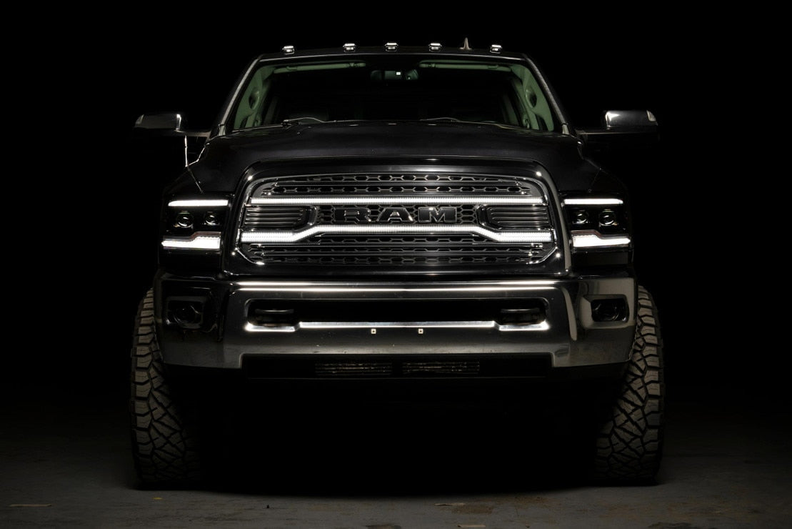 Calandre de feux de route à LED XBG pour Dodge Ram HD (13-18) (chromée)