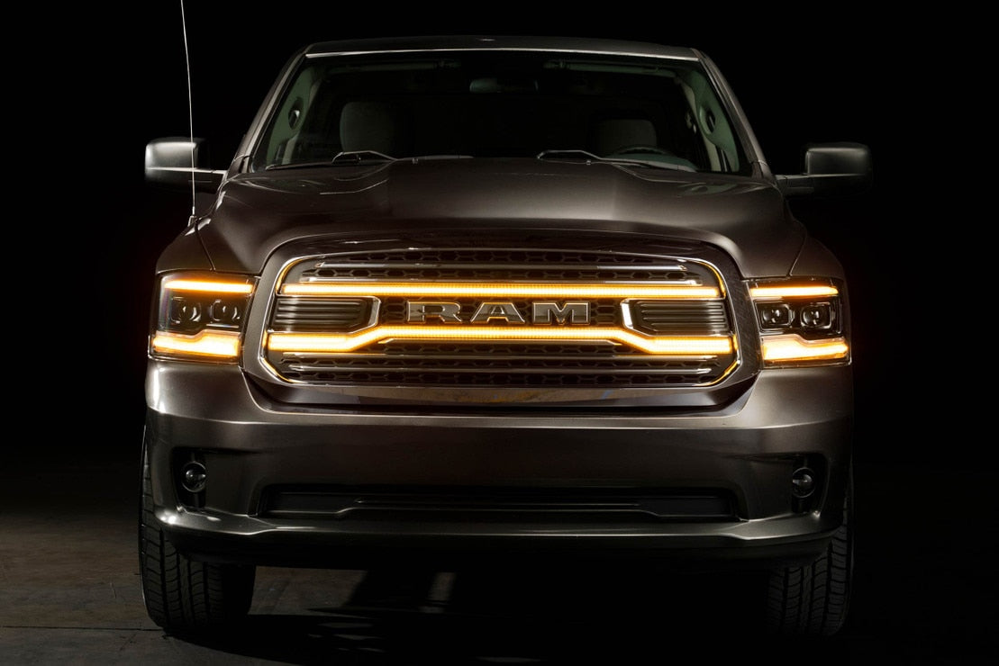 Calandre à LED XBG chromée pour Dodge Ram 1500 Classic (19-24)