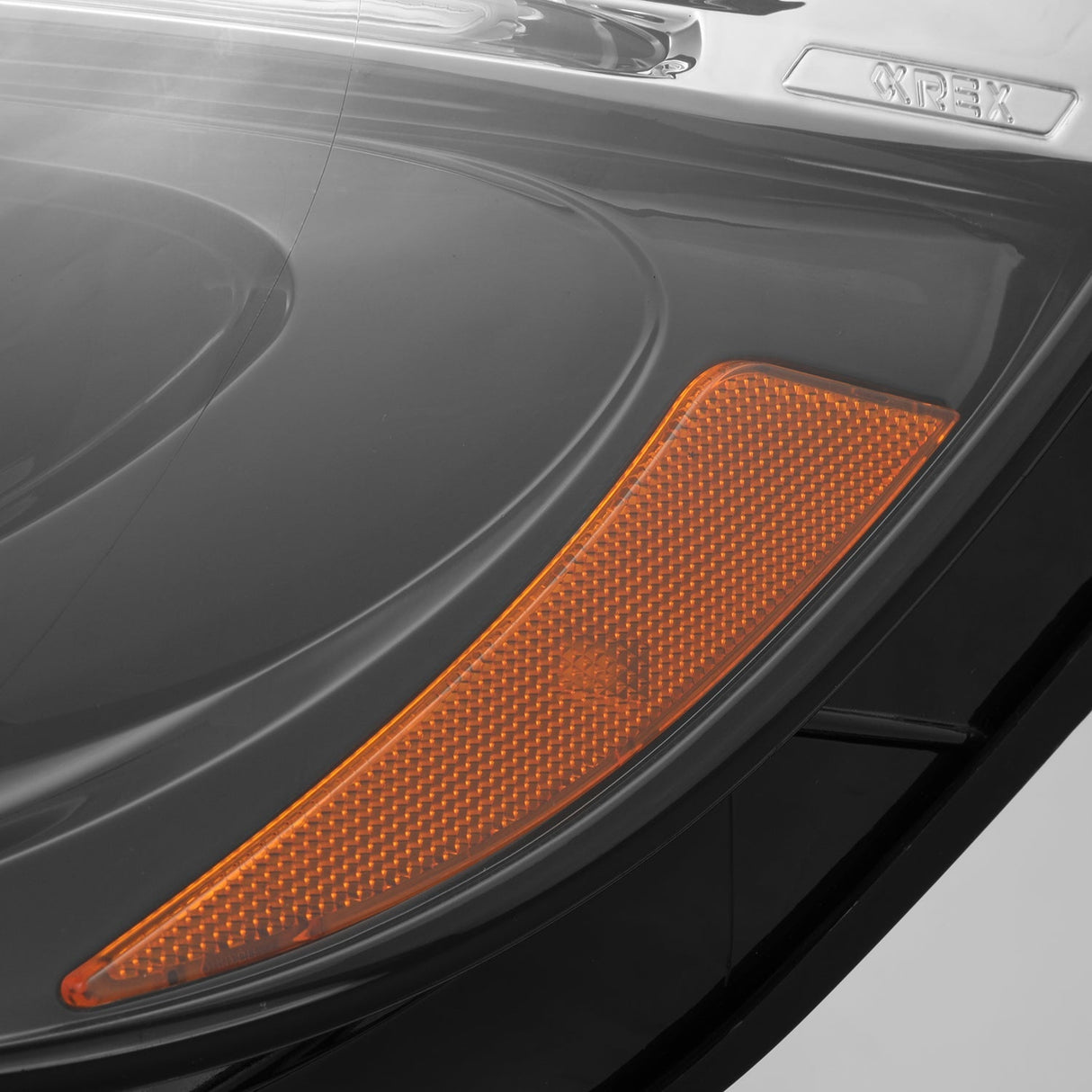 19-25 Mercedes-BenzÊSprinter LUXX-Series LED Projector Headlights Alpha-Black