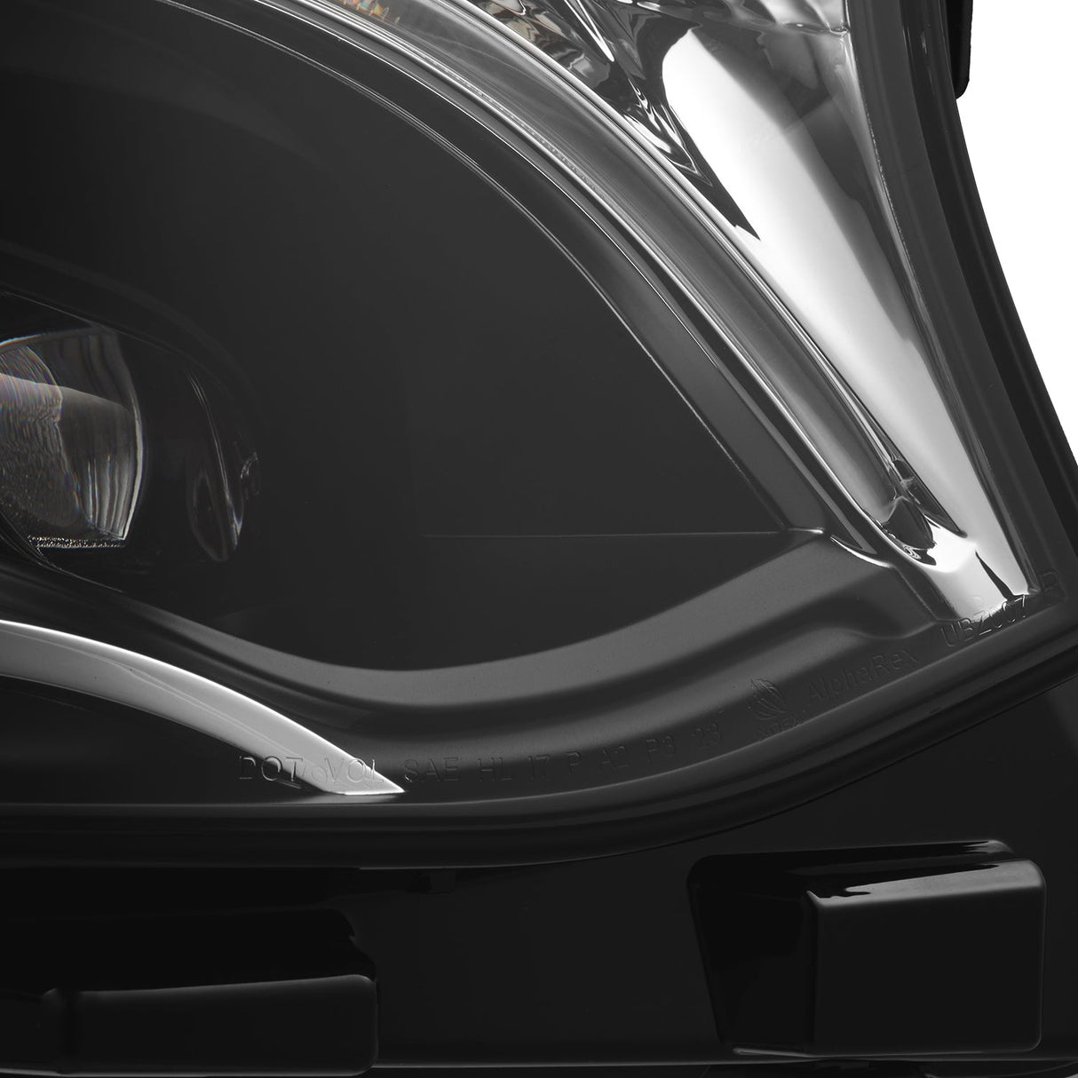19-25 Mercedes-BenzÊSprinter LUXX-Series LED Projector Headlights Black