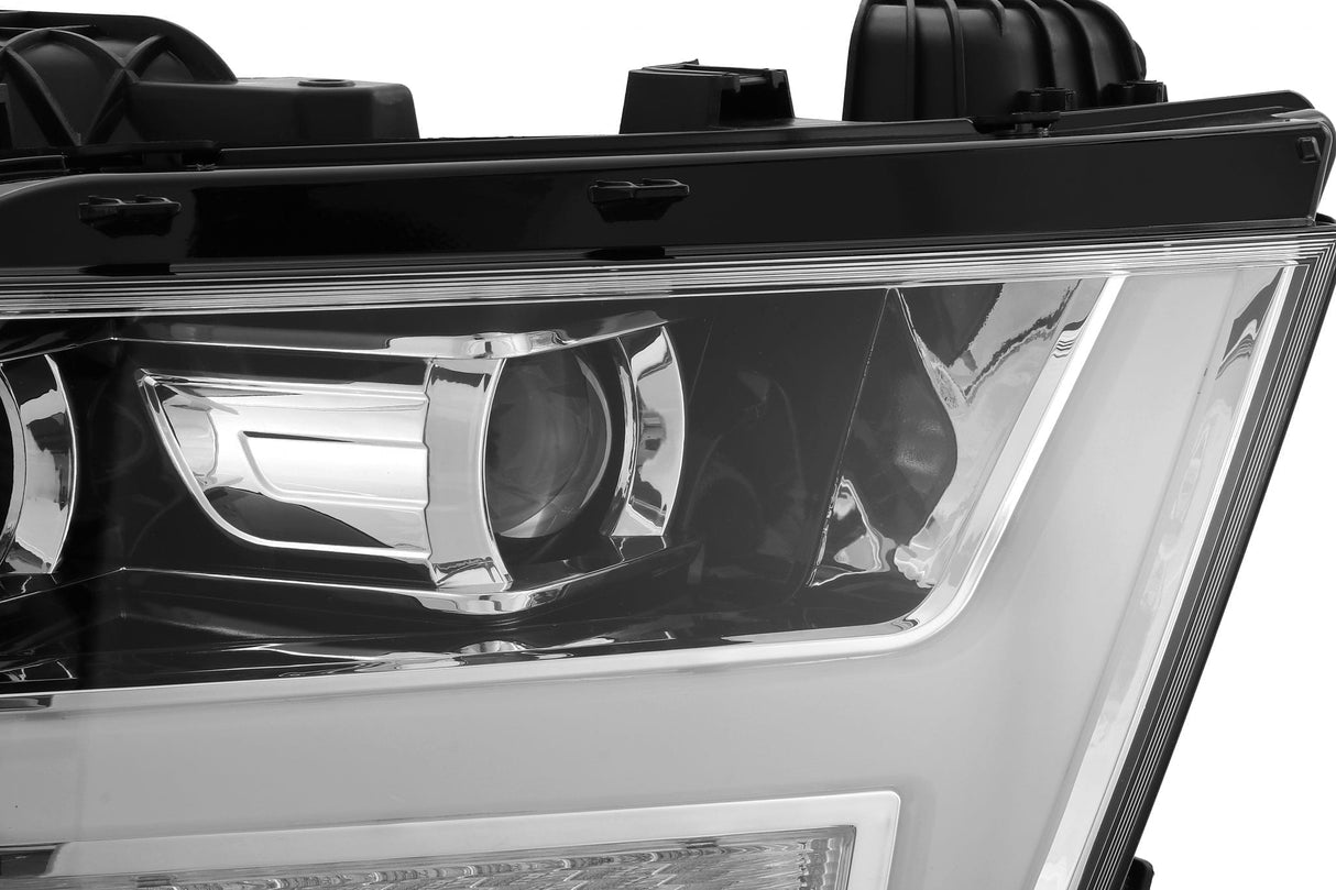 Phares projecteurs à DEL chromés de la série LUXX pour Ram 1500 19-24