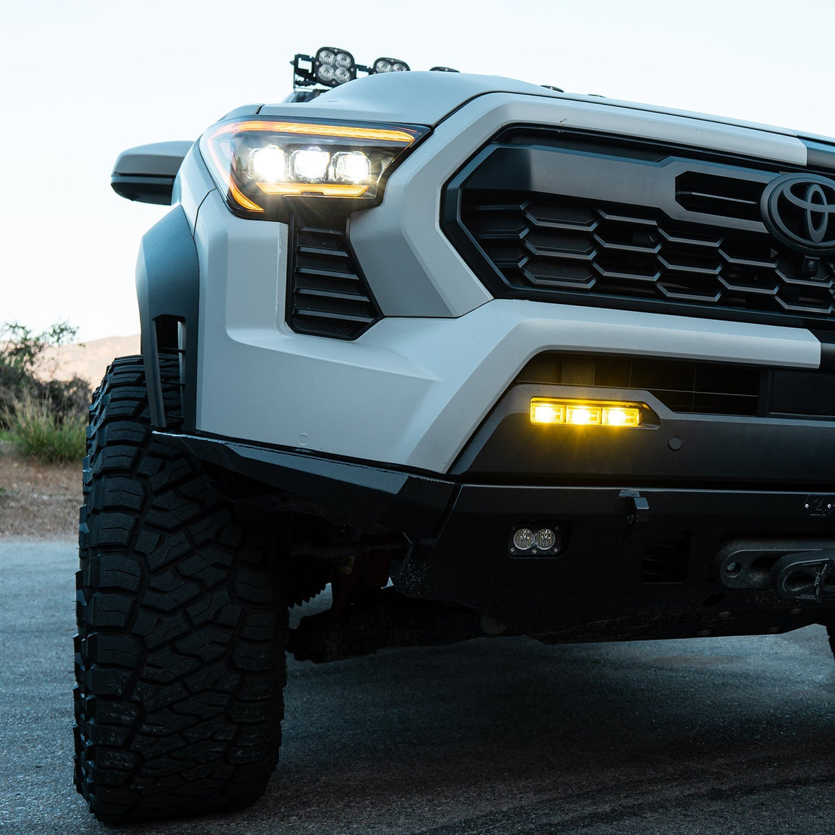 Phares antibrouillard à LED bicolores DoubleTap pour Toyota Tacoma 24-25 / Tundra/Sequoia 22-25 / 4Runner 25