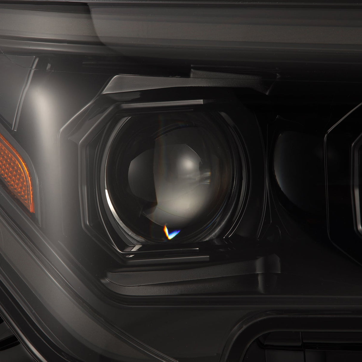 Phares projecteurs à LED Alpha-Black pour Toyota Tacoma série LUXX 2024-2025