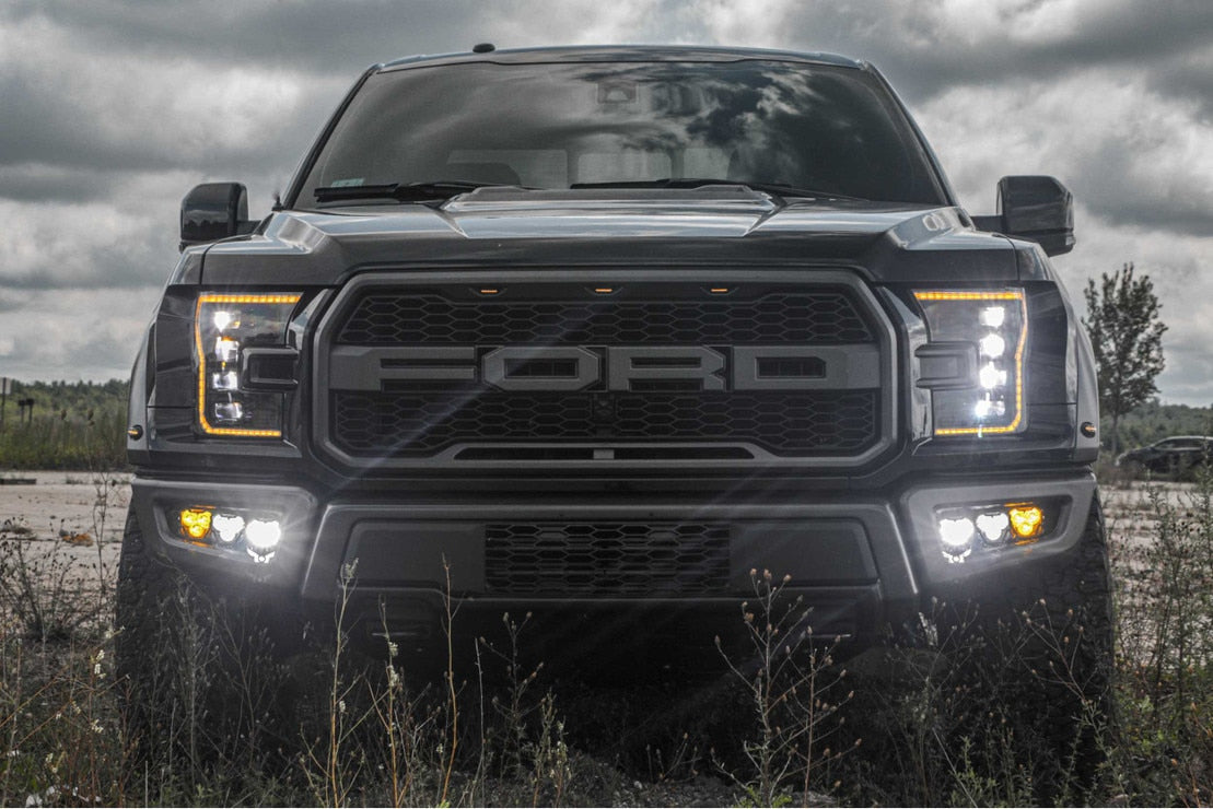 Chevrolet Silverado (14-15) : phares antibrouillard à DEL Morimoto 4banger
