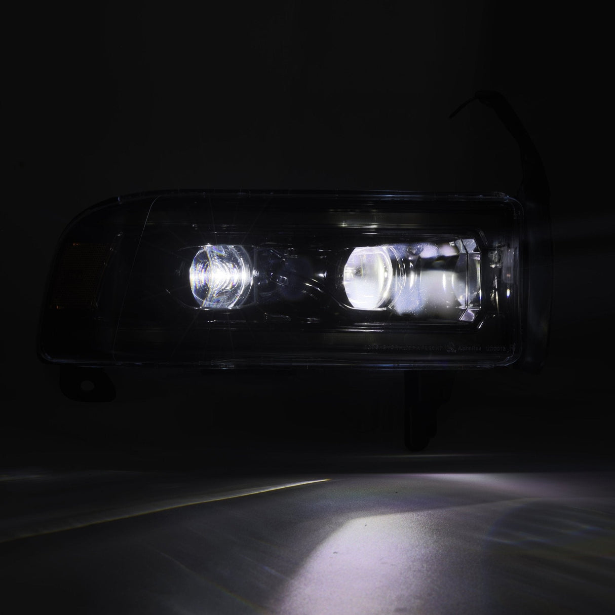 94-01 Dodge Ram 1500/94-02 Ram 2500/3500 LUXX-Series LED Headlights Alpha-Black