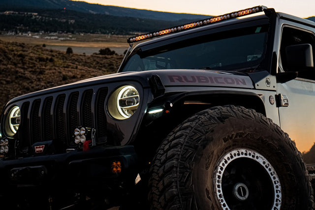 Kit d'éclairage LED pour barre de toit Jeep JL/JT 50 pouces S8 avec installateur Baja Designs