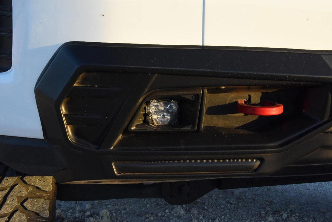 Chevrolet Silverado (14-15) : phares antibrouillard à DEL Morimoto 4banger