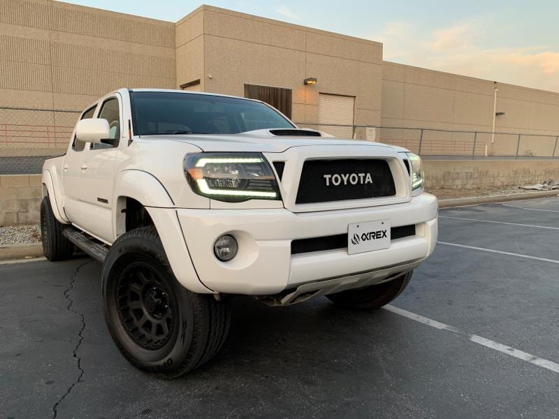 Phares à LED cristal noirs pour Toyota Tacoma LUXX-Series 05-11
