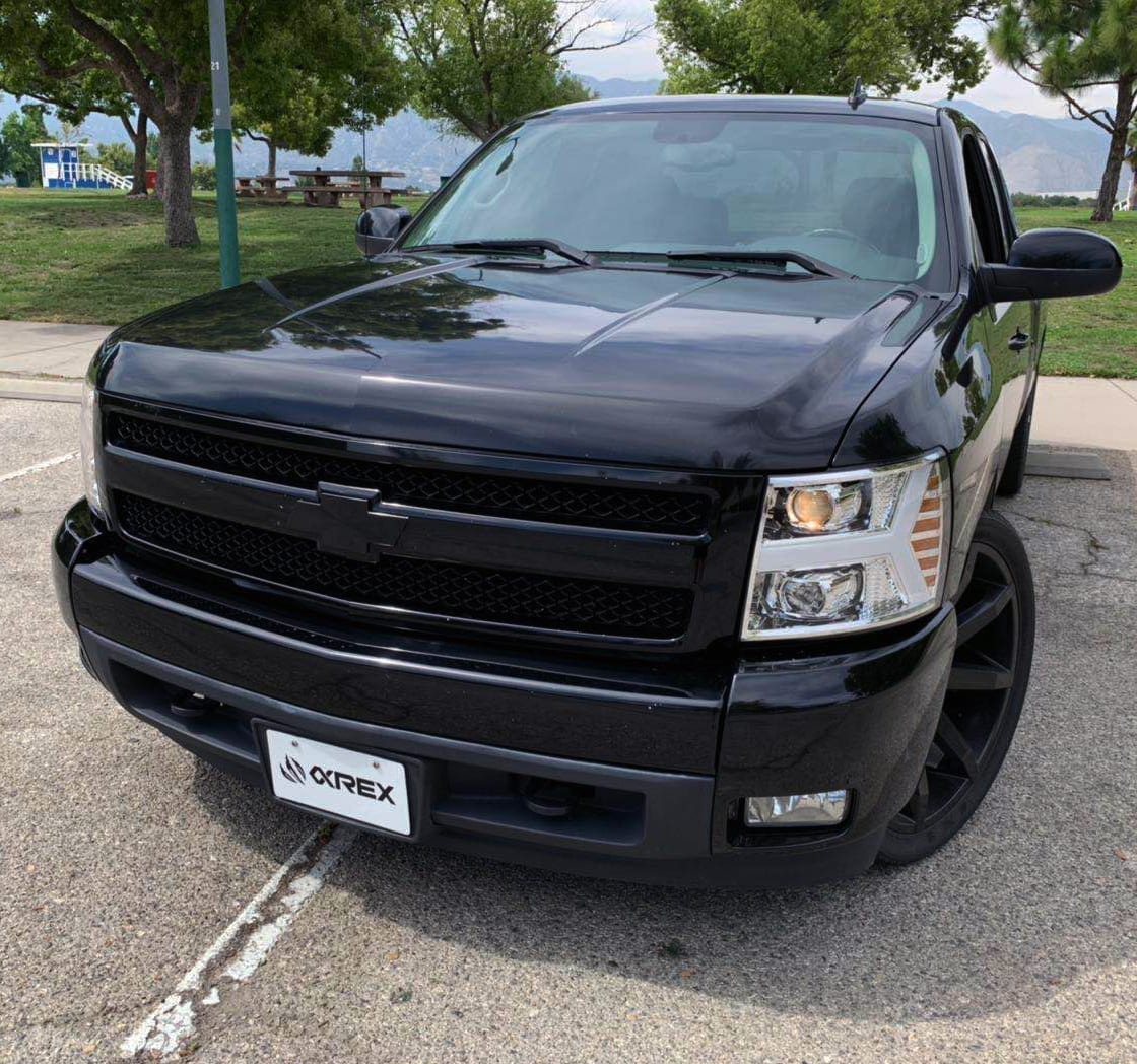 Phares projecteurs à LED chromés pour Chevrolet Silverado série LUXX 07-13