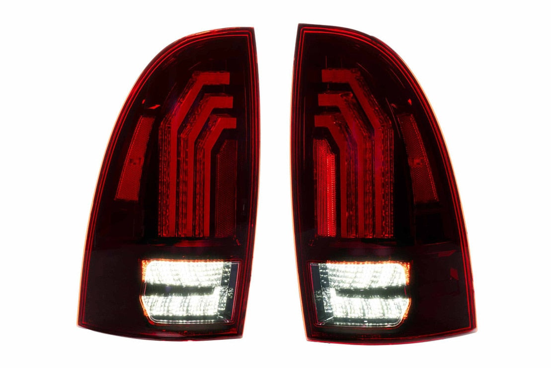 FEUX ARRIÈRE À LED TOYOTA TACOMA (05-15) XB