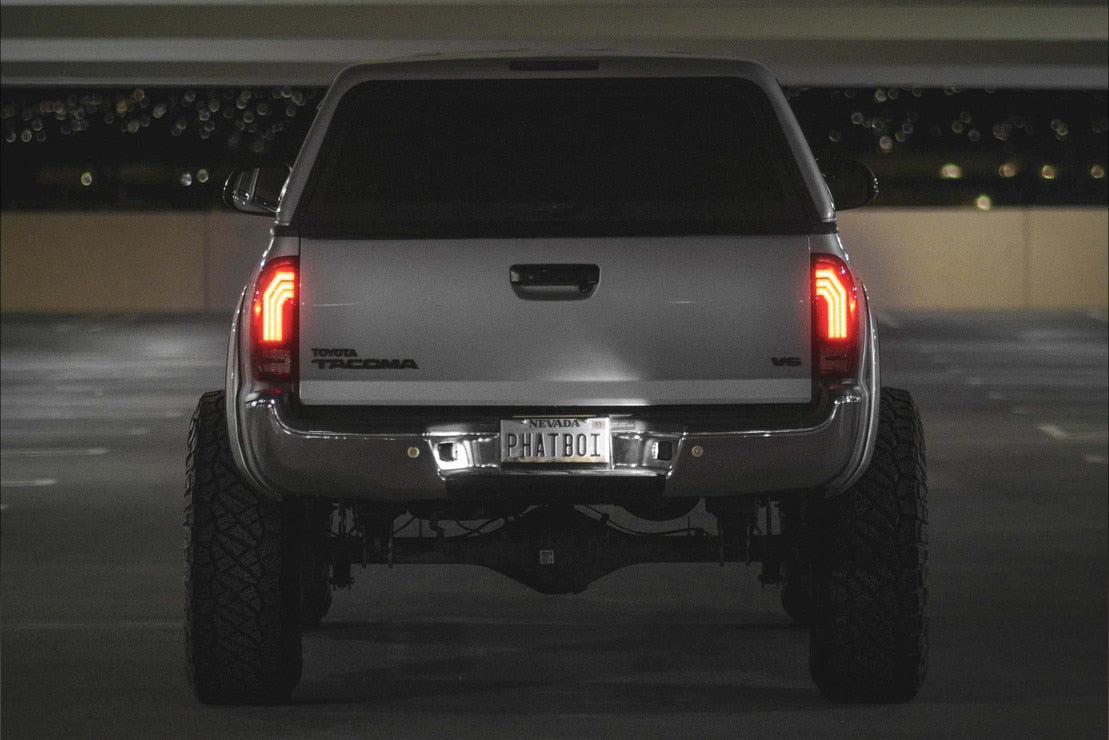 FEUX ARRIÈRE À LED TOYOTA TACOMA (05-15) XB