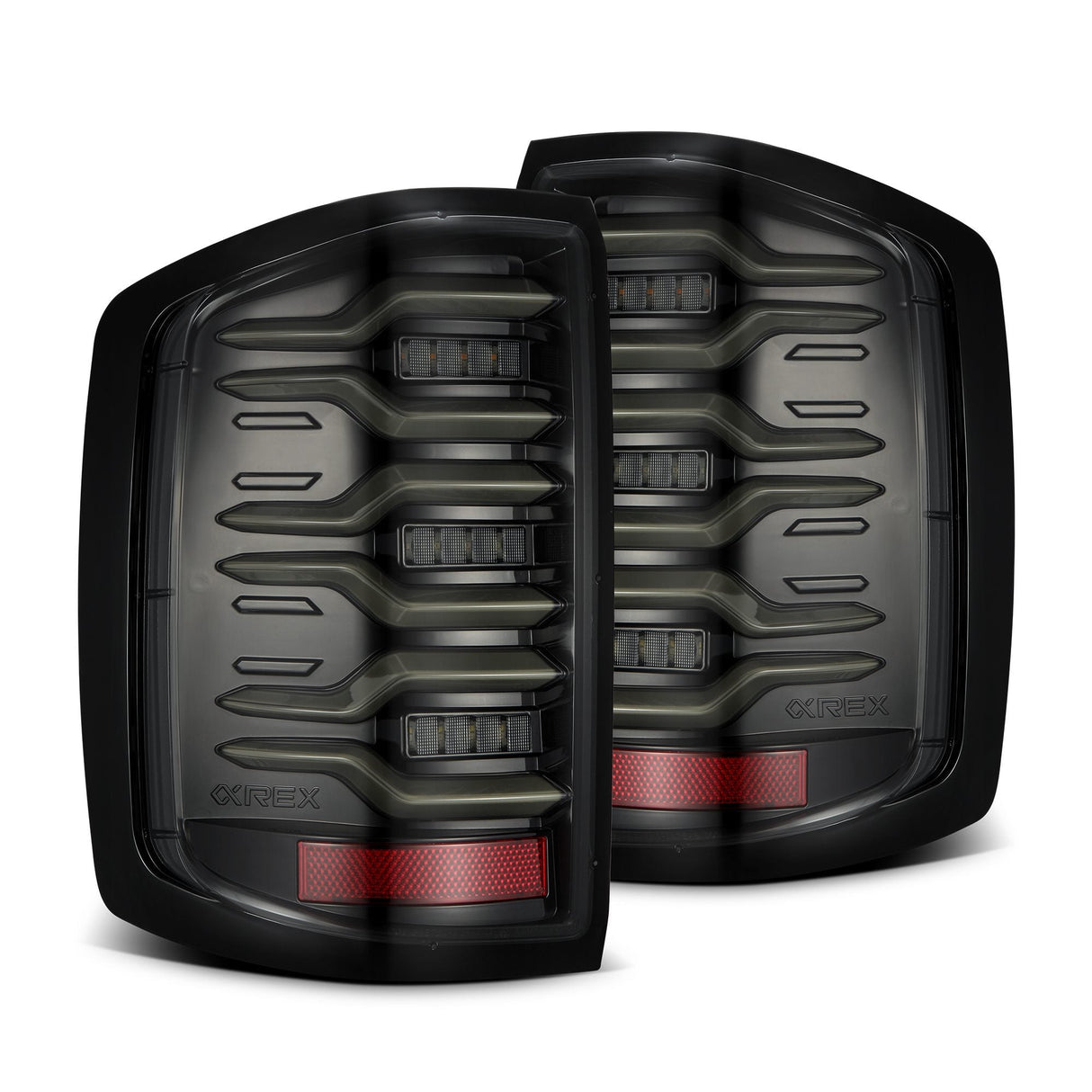 Feux arrière à DEL doubles série LUXX Alpha-Black pour Chevrolet Silverado 1500 (14-18) / Silverado 2500HD/3500HD (15-19) / GMC Sierra 3500HD (15-19)