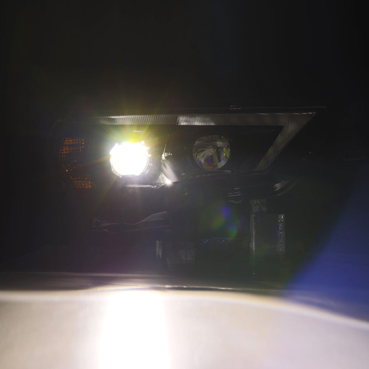 14-24 Toyota 4Runner MK II LUXX-Series LED Projector Headlights Black