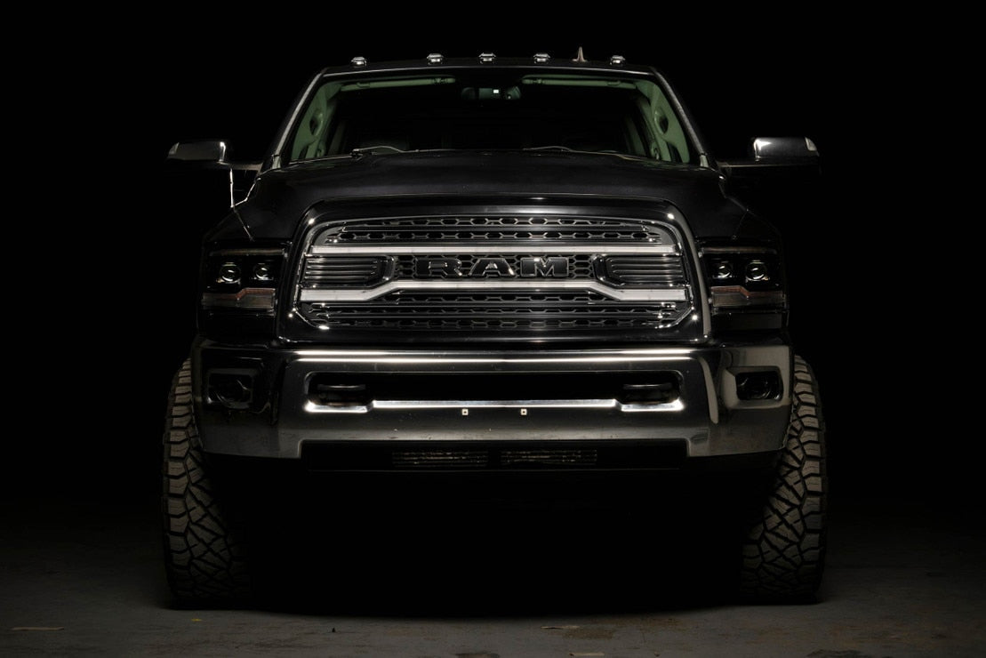 Calandre de feux de route à LED XBG pour Dodge Ram HD (13-18) (chromée)