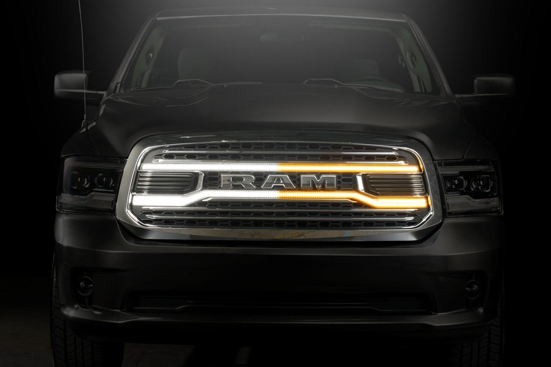 Calandre à LED XBG chromée pour Dodge Ram 1500 Classic (19-24)