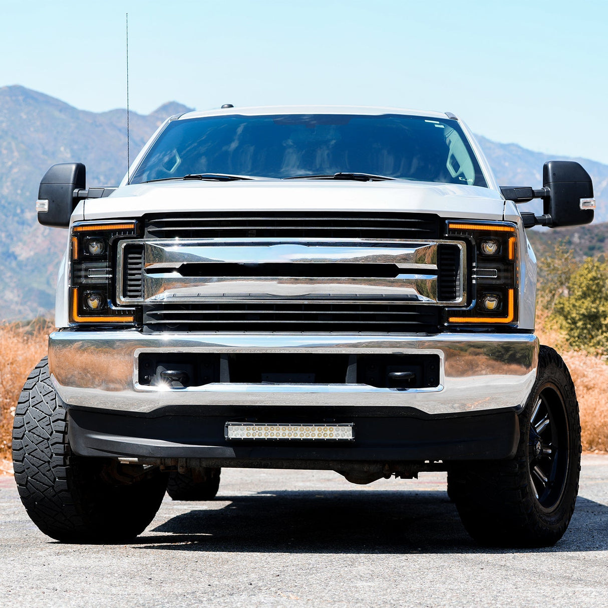 17-19 Ford Super Duty MKII LUXX-Series LED Projector Headlights Alpha-Black