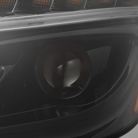 19-25 Mercedes-BenzÊSprinter LUXX-Series LED Projector Headlights Alpha-Black