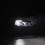 19-25 Mercedes-BenzÊSprinter LUXX-Series LED Projector Headlights Black
