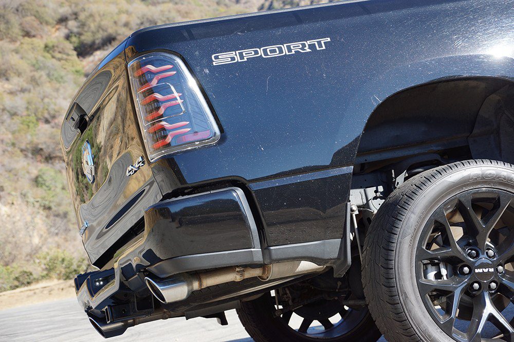 19-24 Ram 1500 LUXX-Series LED Tail Lights Black