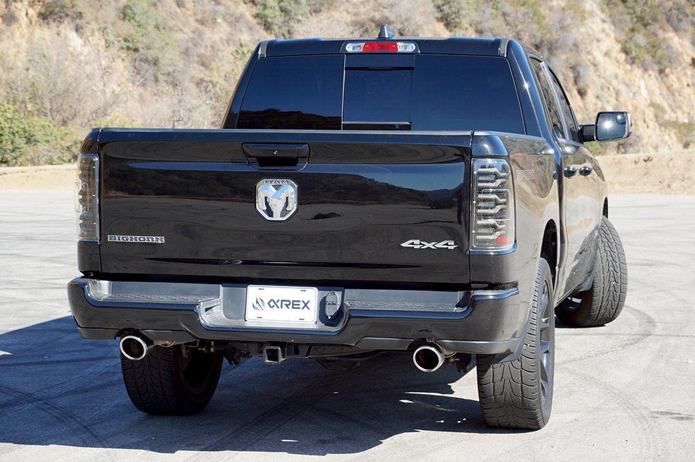 19-24 Ram 1500 LUXX-Series LED Tail Lights Black