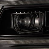 Phares projecteurs à DEL Alpha-Black de la série LUXX pour Ram 2500/3500/4500/5500 19-24