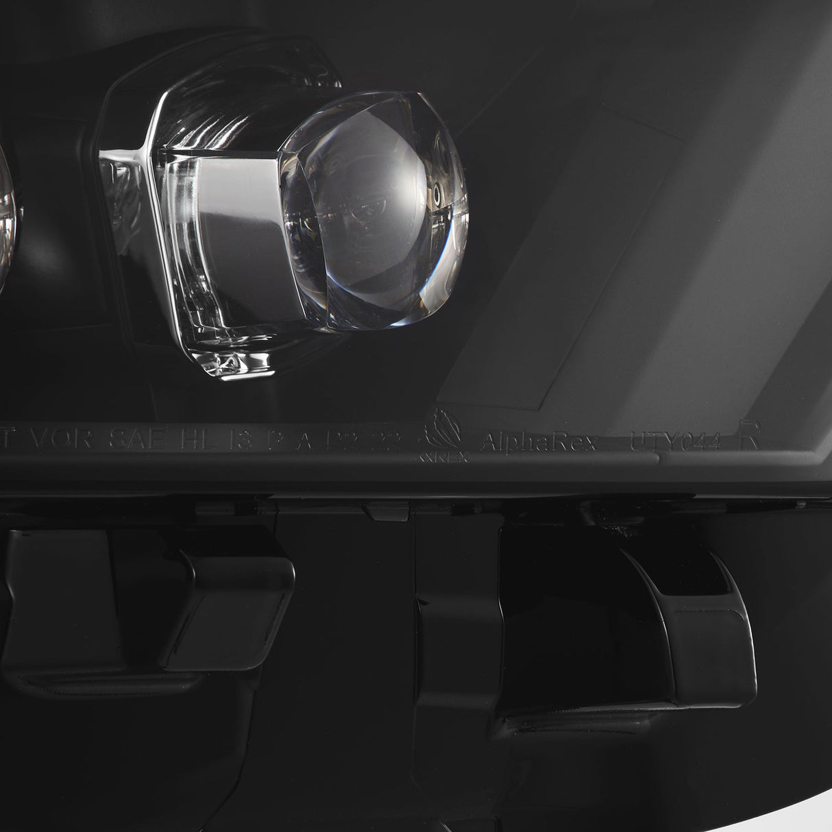 19-25 Toyota RAV4 (Low Trim) NOVA-Series LED Projector Headlights Black