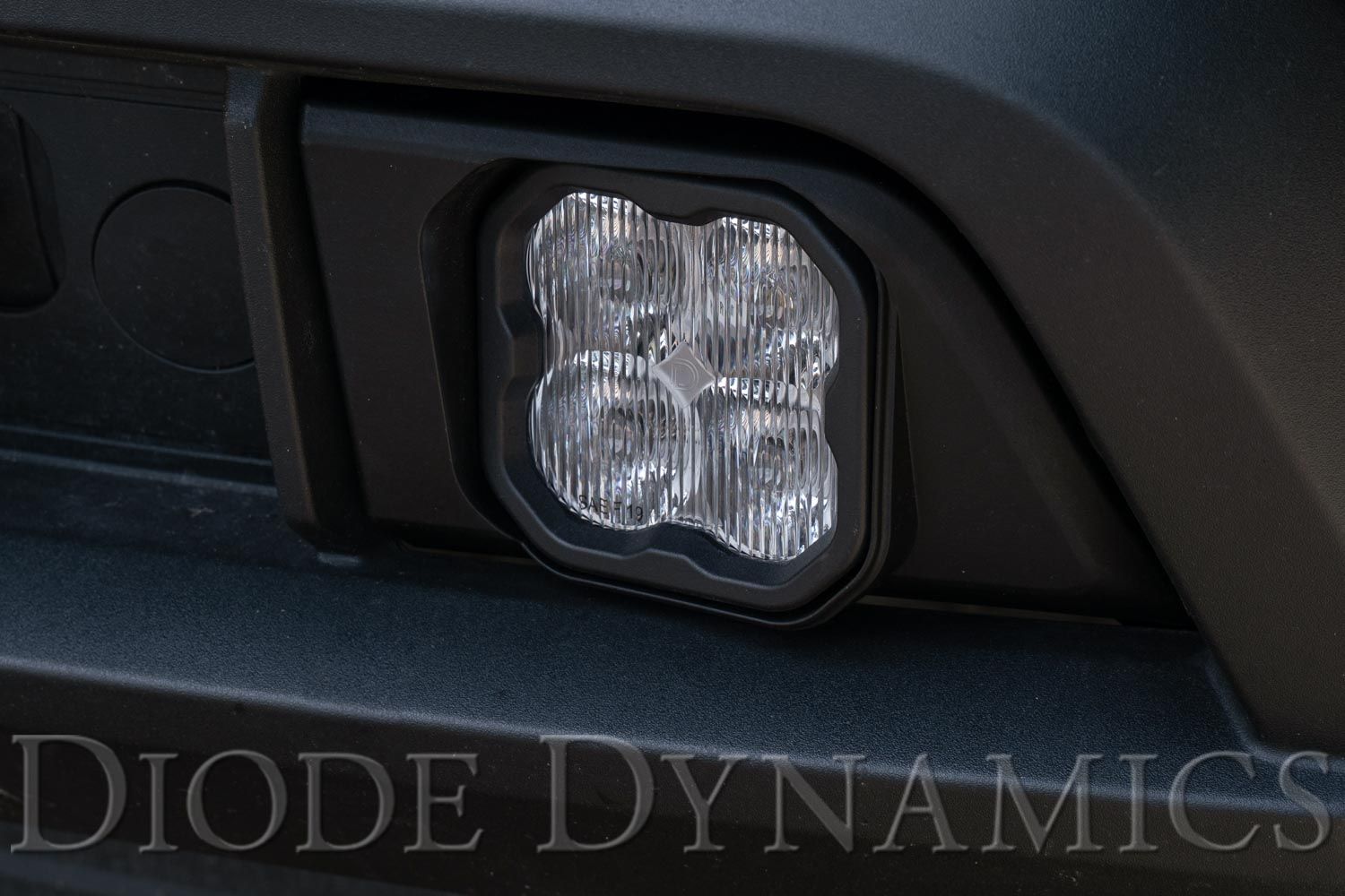 SS3 SAE Type SV2 Fog Light Kit