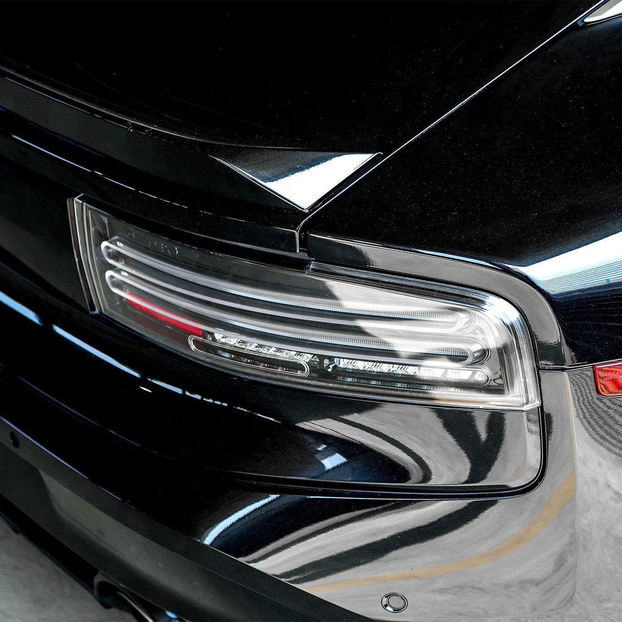 23-25 Nissan Z Twin-Loop Style NOVA-Series Prismatic LED Tail Lights Black
