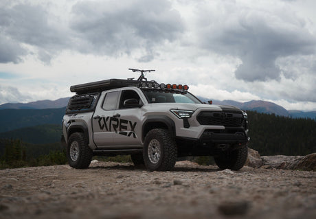 Phares projecteurs à LED Alpha-Black pour Toyota Tacoma série NOVA 2024-2025