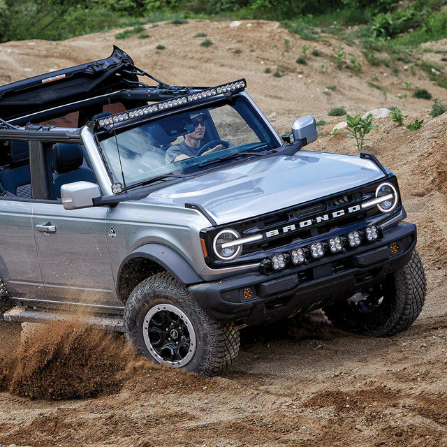 Kit de barre lumineuse connectable 6 XL, support de pare-chocs en plastique avec mise à niveau, modèles Ford Bronco Baja à partir de 21