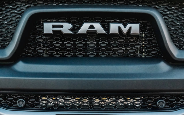 Ram Rebel Pare-chocs 20 pouces S8 Kit 19-Pres Dodge Ram Baja Designs