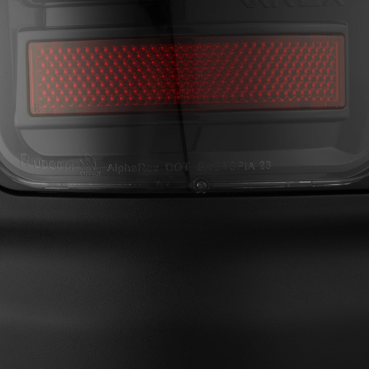 94-01 Dodge Ram 1500/94-02 Ram 2500/3500 LUXX-Series LED Tail Lights Alpha-Black